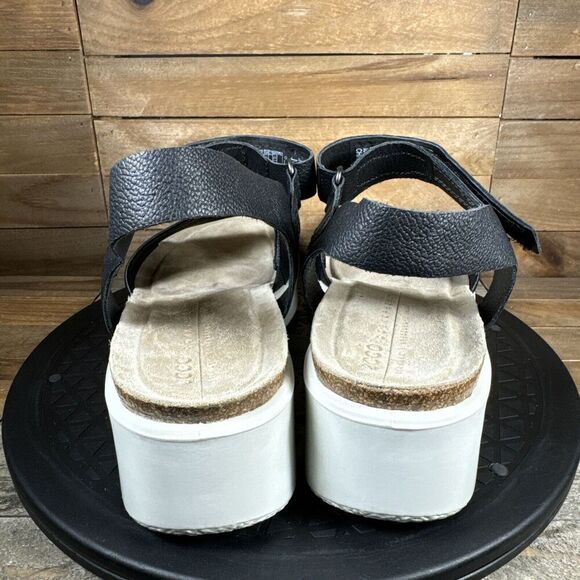 ECCO Womens Size US 10-10.5 Flowt Wedge Corksphere Sandals Black - Picture 4 of 10